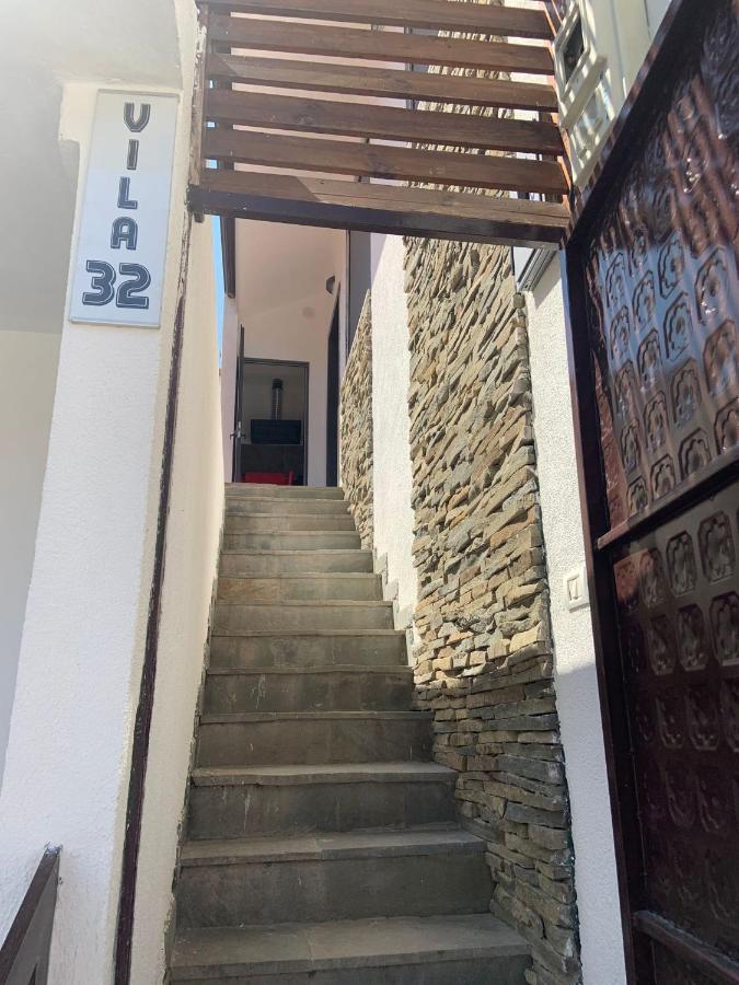Vila 32 Berat Exterior foto